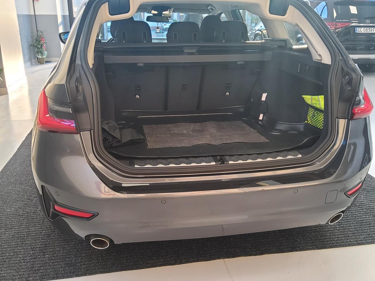 Bmw 318 318d 48V Touring Business Advantage