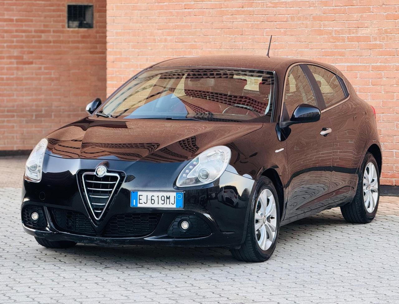 Alfa Romeo Giulietta 1.6 JTDm-2 105 CV Distinctive