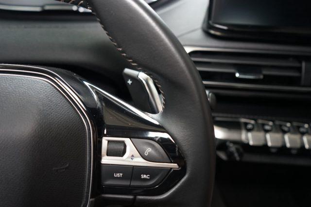 PEUGEOT 3008 BlueHDi 130 S&S EAT8 Active Business