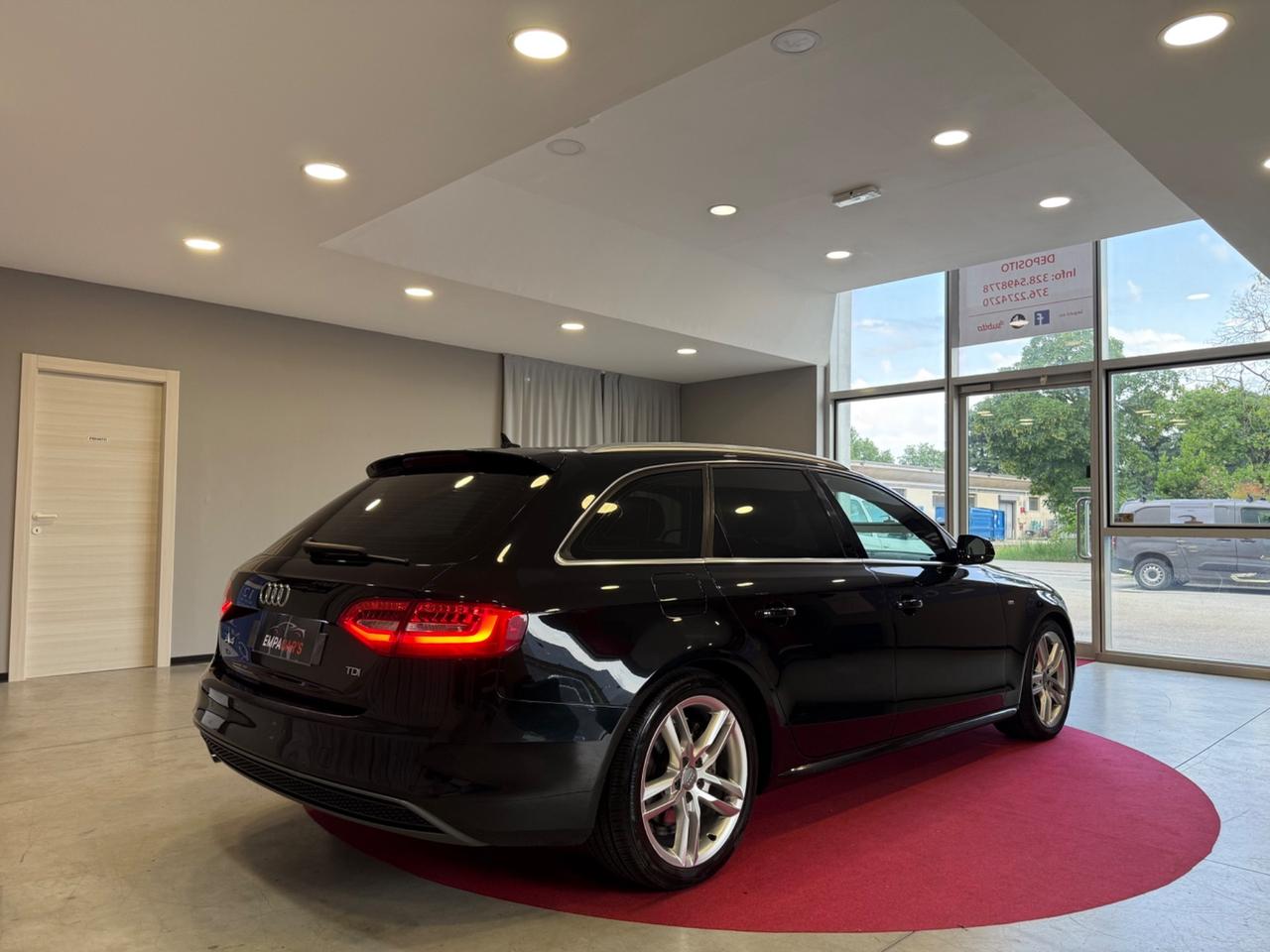Audi A4 2.0 TDI 150CV 3X S-LINE