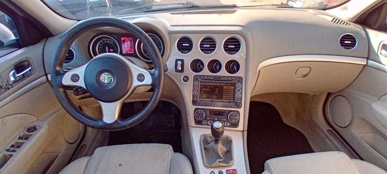 Alfa Romeo 159 1.9 JTDm 16V Exclusive