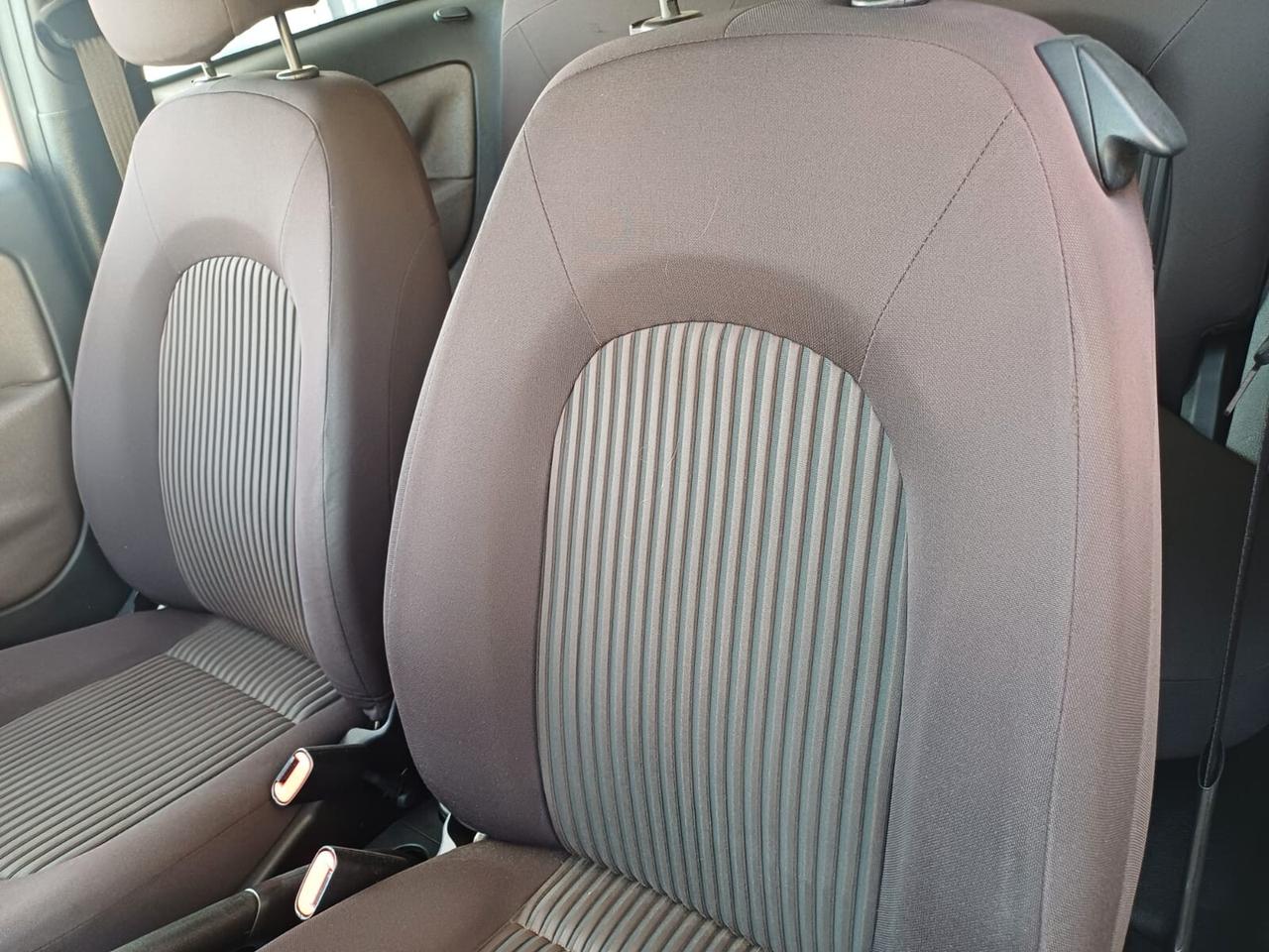 Lancia Ypsilon GPL DI SERIE - 2010
