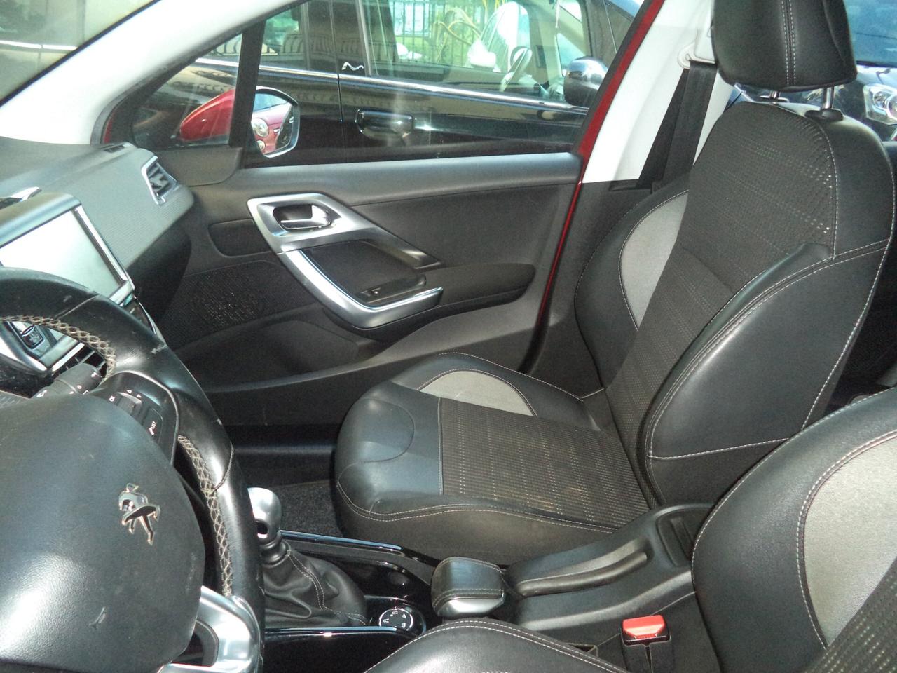 Peugeot 2008 BlueHDi 120 S&S Black Matt