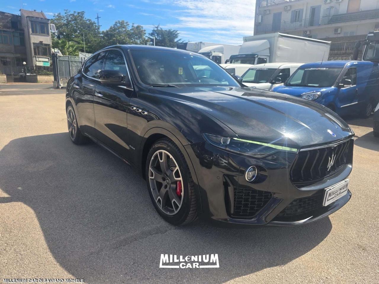 MASERATI LEVANTE 3.0BENZ 350CV 2021