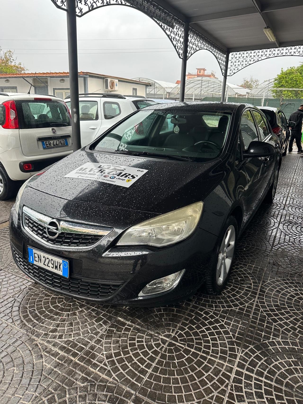 Opel Astra 1.4 Turbo 140CV 5 porte GPL Tech Cosmo