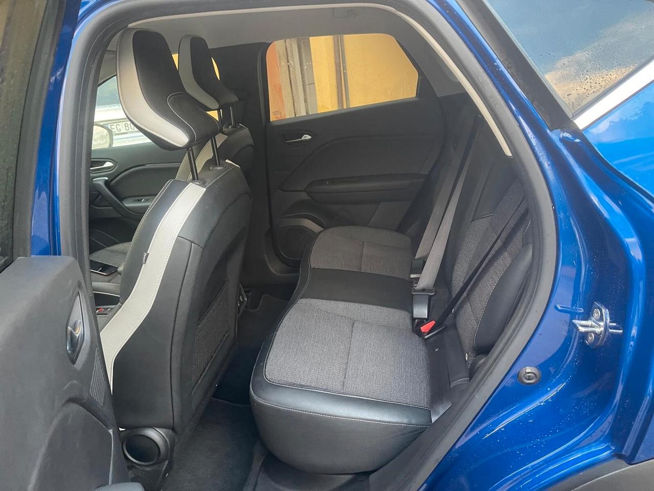 Renault Captur Intens Plug in 150cv