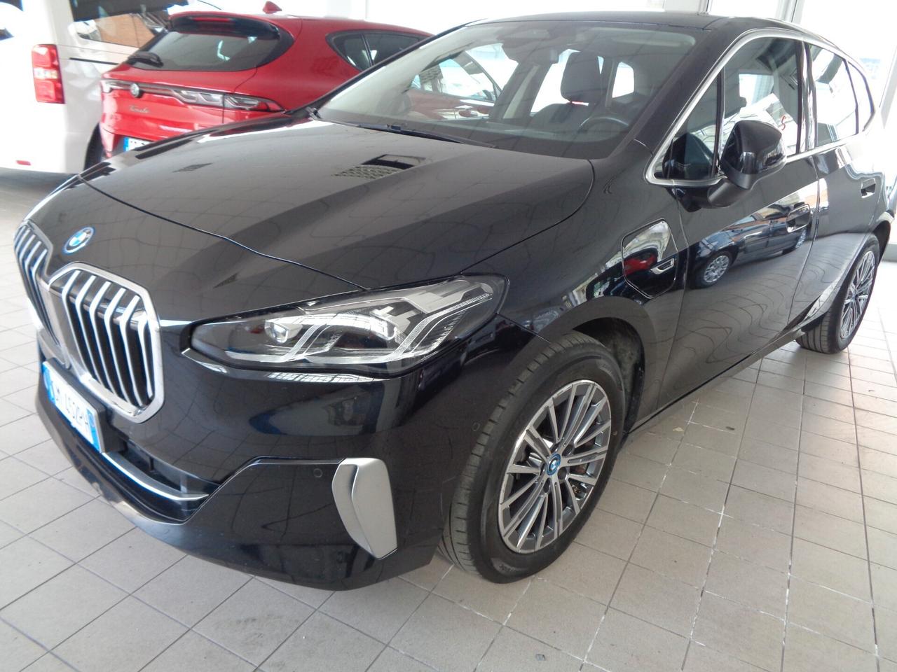 Bmw 2er Active Tourer 225e xDrive LUXURY