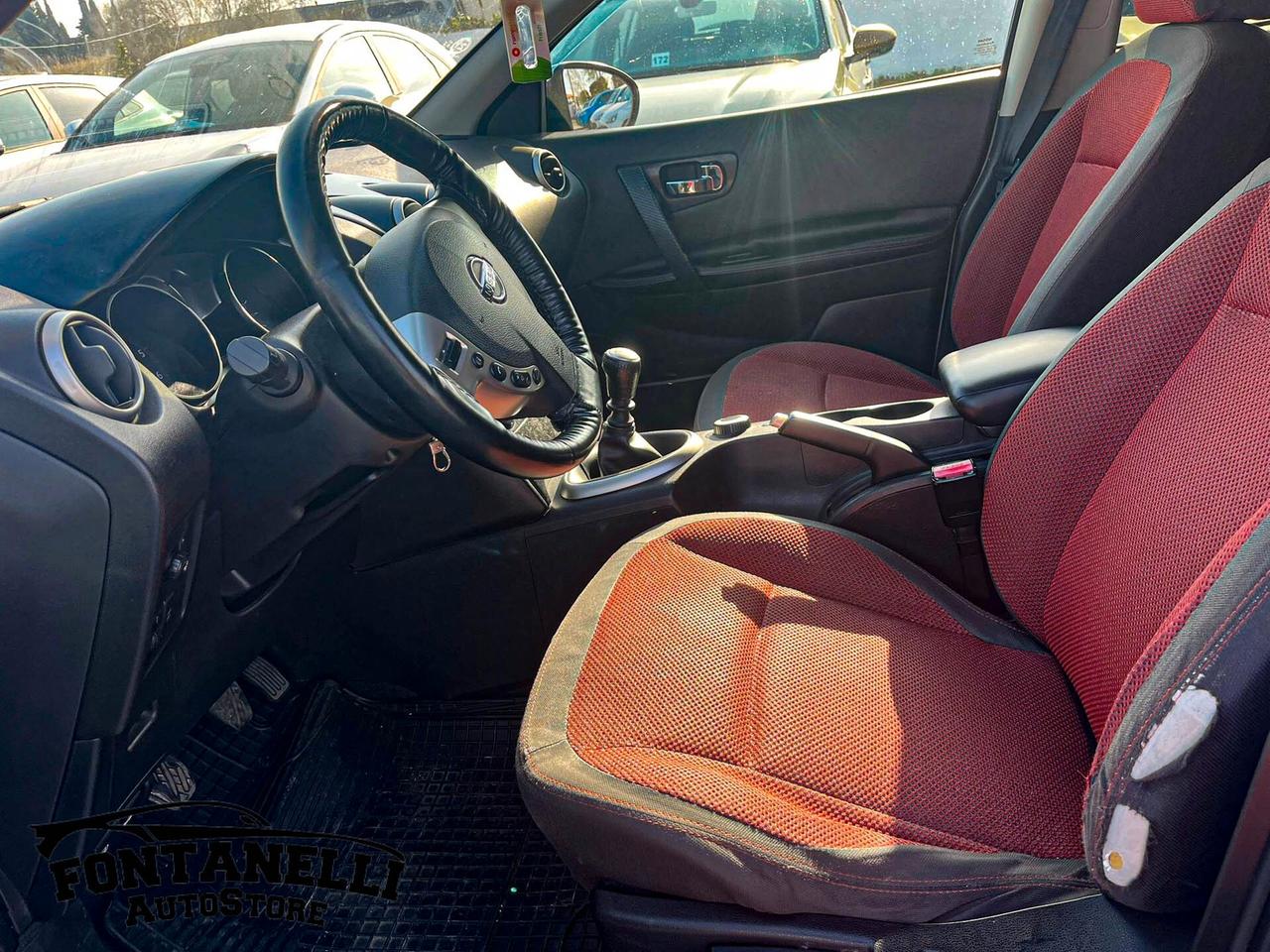 Nissan Qashqai 2.0 dCi DPF 4WD Acenta