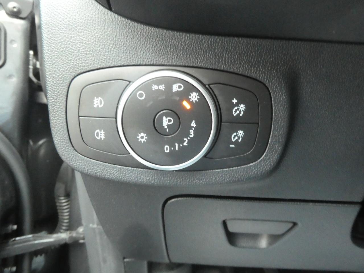 Ford Fiesta 1.0 Ecoboost Hybrid 125 CV 5 porte OK NEOPATENTATI 1