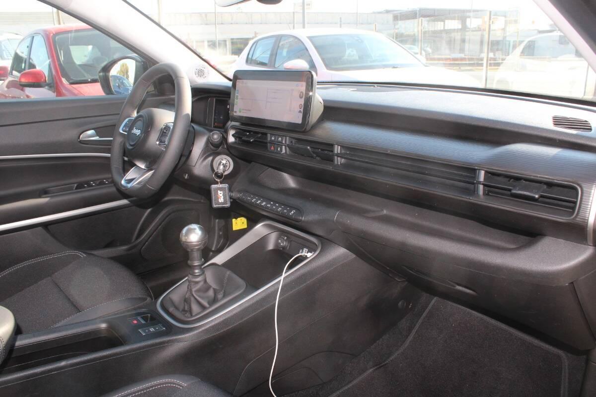 Jeep Avenger 1.2 t. Altitude fwd 100cv con CarPlay