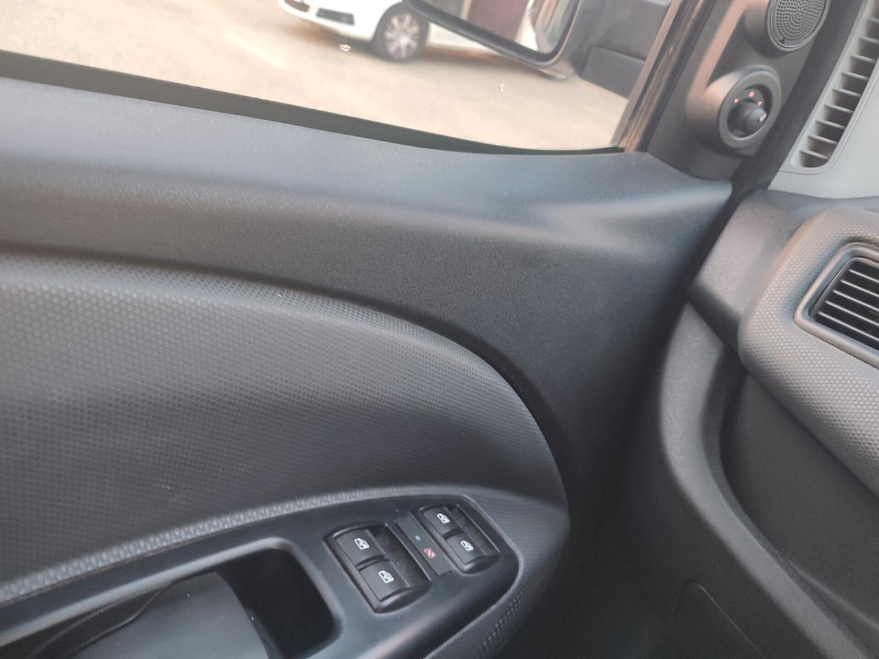 FIAT DOBLO DEL 2014 1.3MULTIJET COME NUOVO