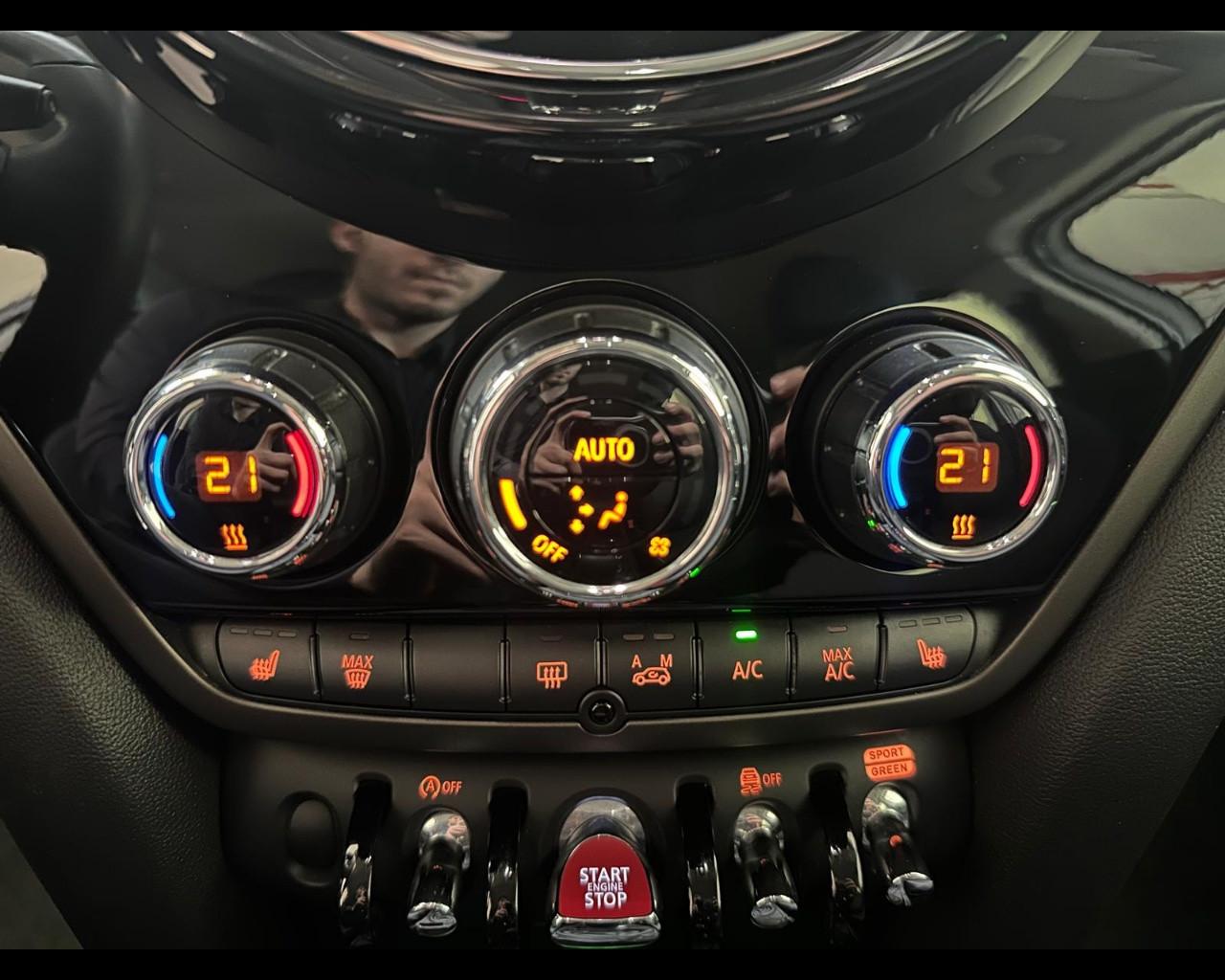 MINI Mini Countrym.(F60) - Mini 2.0 Cooper D Business Countryman