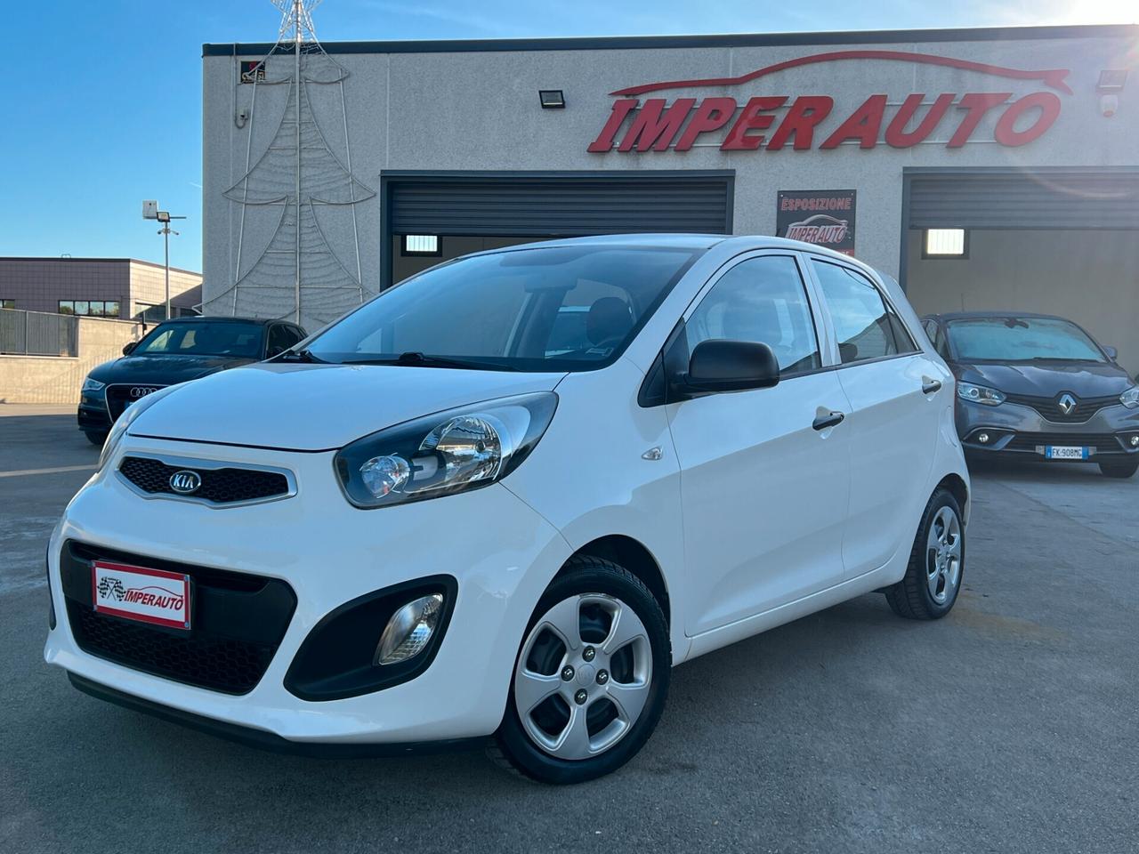 Kia Picanto 1.0 5 porte Style TAGLIANDATA