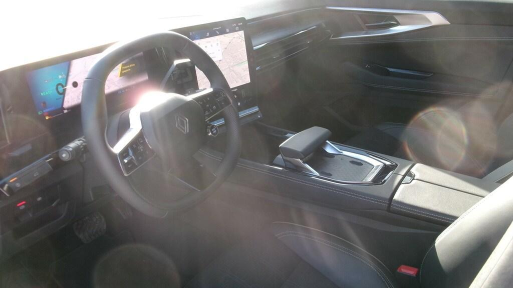 Renault Austral 1.2 E-Tech full hybrid Iconic