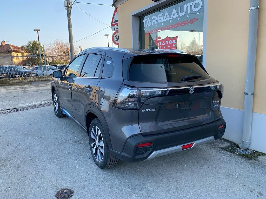 Suzuki S-Cross 1.4 Hybrid Top+