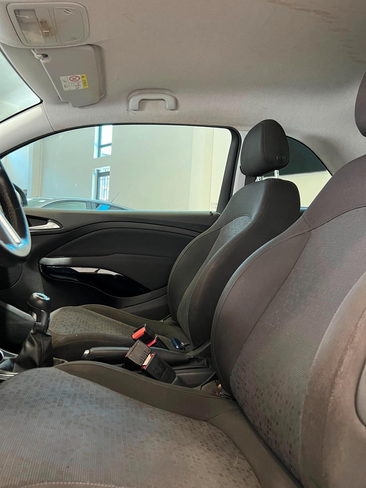 Opel Adam 1.4 87 CV GPL Tech Jam