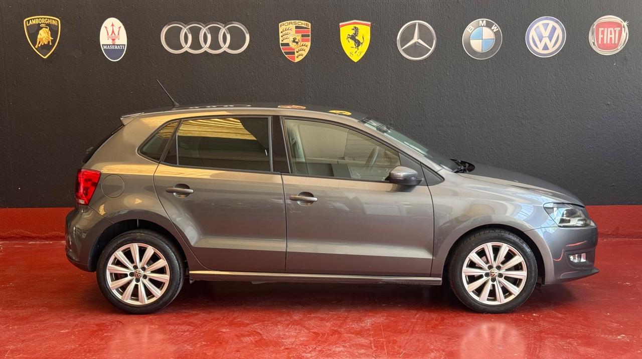 Volkswagen Polo 1.6 TDI 90CV DPF 5 porte Highline OK NEOPATENTATI