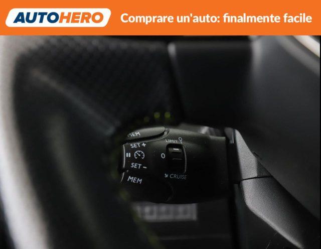 PEUGEOT 2008 motore elettrico 136 CV GT