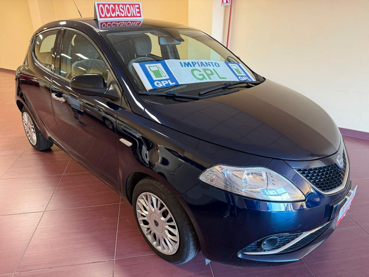 Lancia Ypsilon 1.2 69 CV 5 porte GPL Ecochic Gold