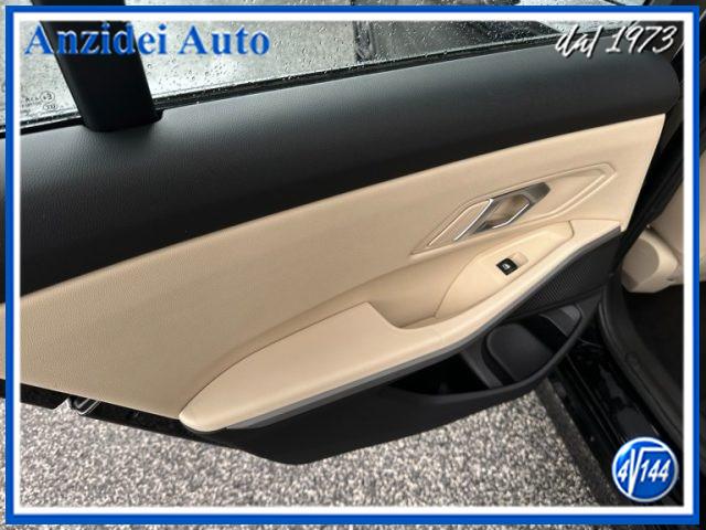 BMW 318 d 48V Business Advantage Aut.