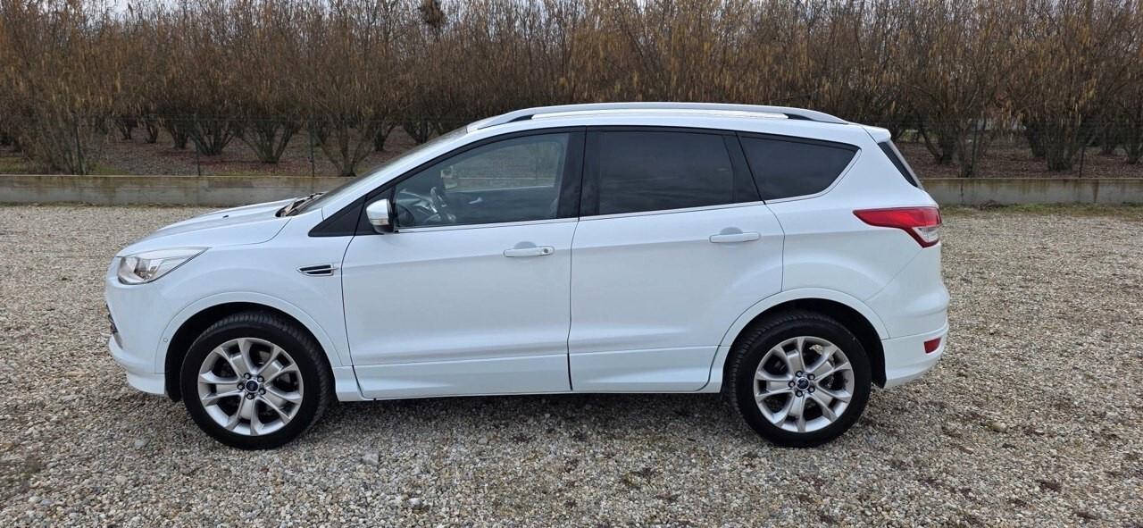 Ford Kuga 2.0 TDCI 180 CV S&S 4WD Powershift Titanium X