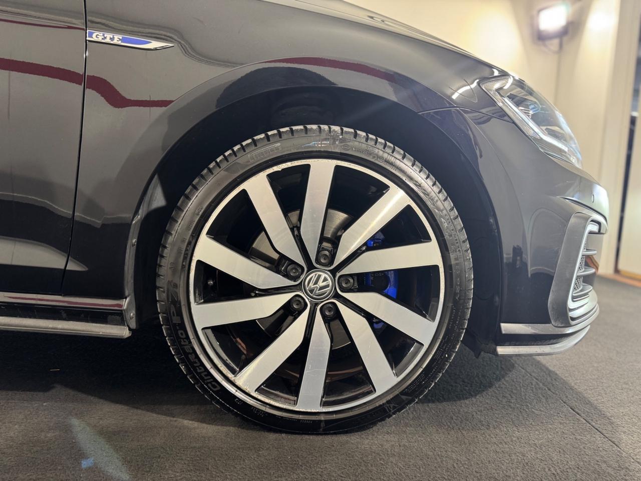 Volkswagen Golf GTI GTE DSG 5p. Plug-In-Hybrid