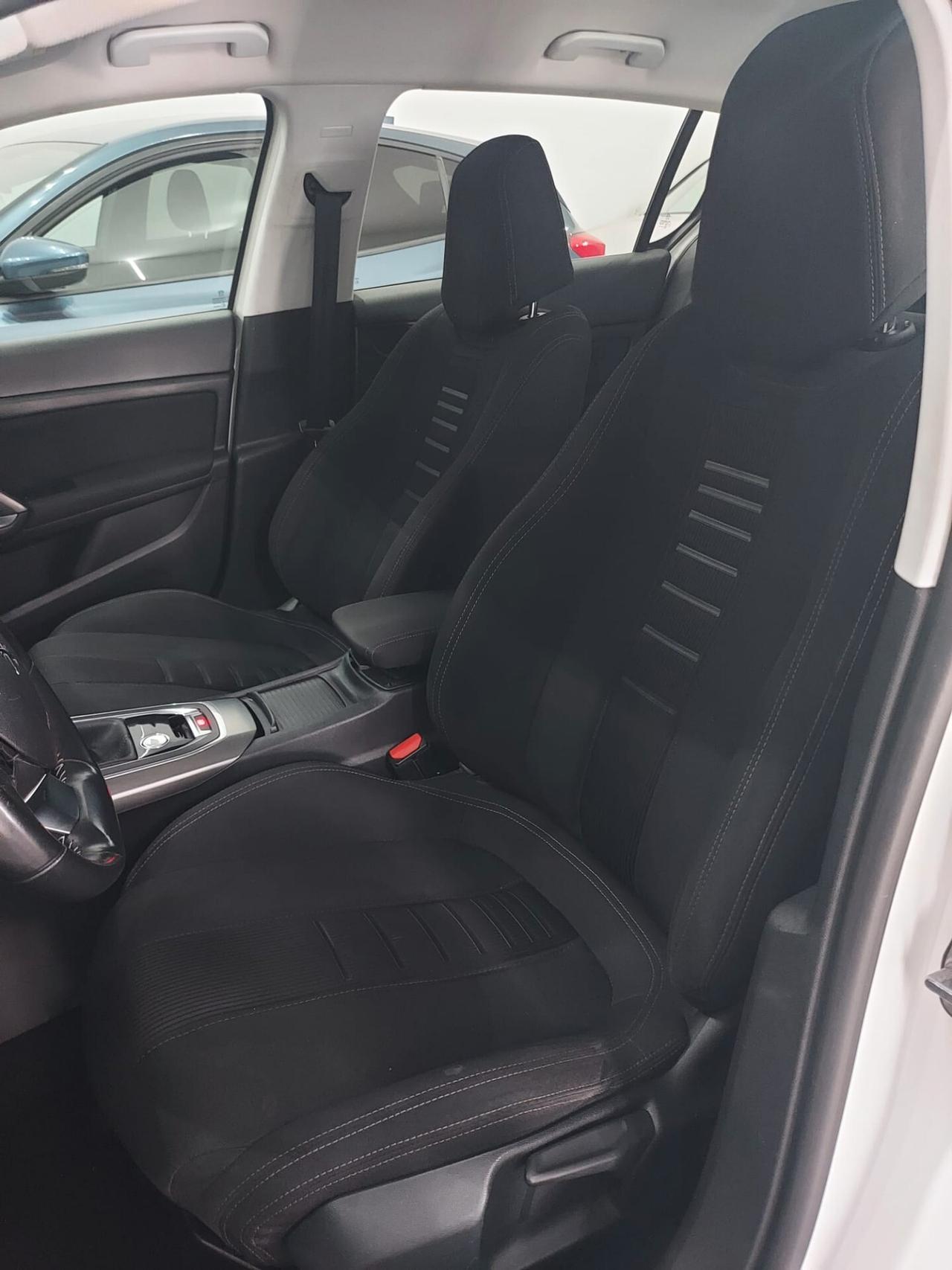 Peugeot 308 1.6 e-HDi 115 CV Stop&Start Allure