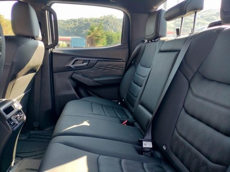Isuzu D-Max N60 D-Max N60 1.9 aut. Crew Nitro Sport Cab con Shutter Lid!!