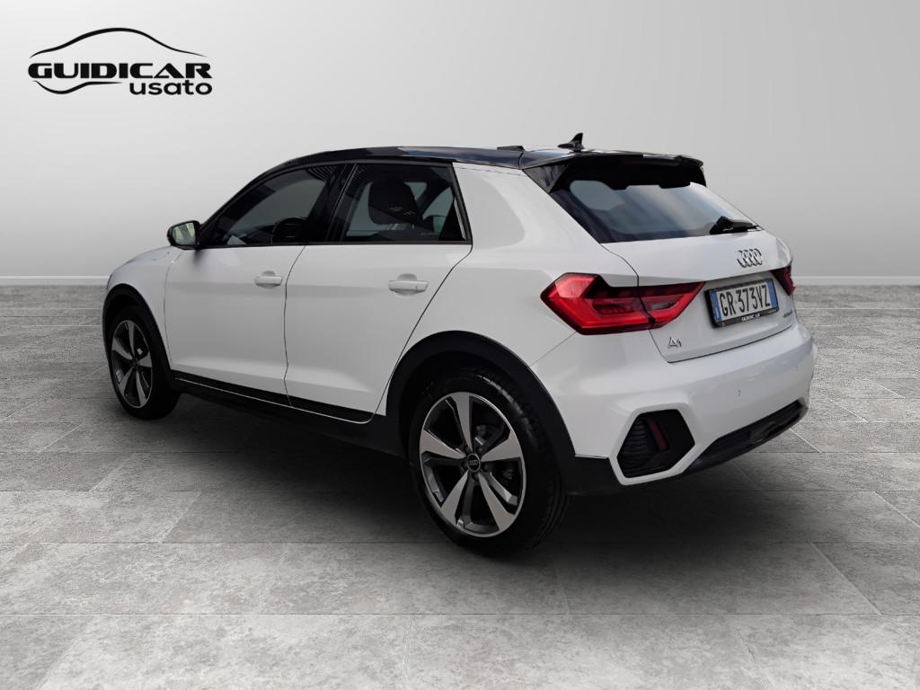 AUDI A1 II 2022 allstreet - A1 allstreet 30 1.0 tfsi Identity Contrast 110cv