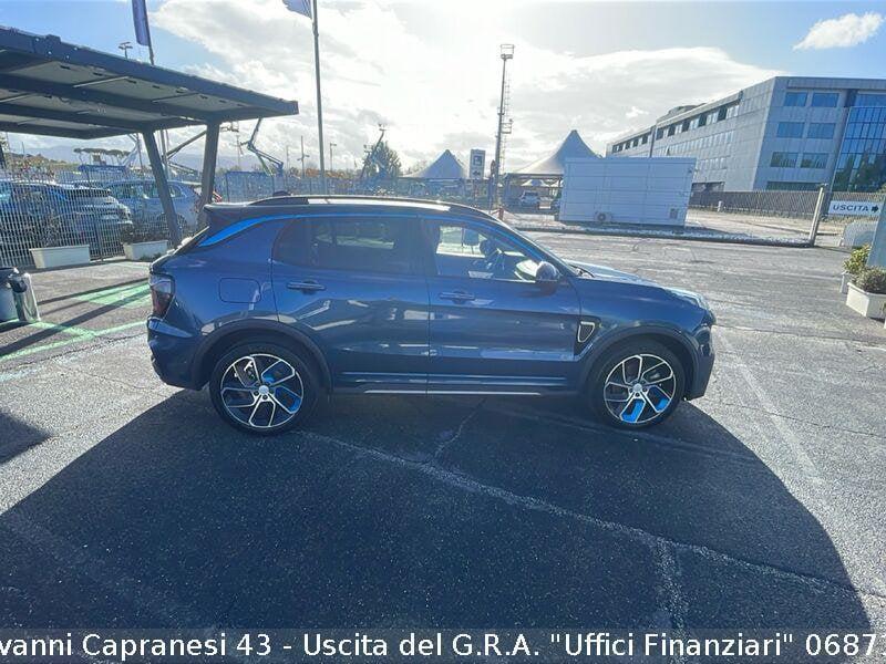 Lynk & Co 01 01 PHEV