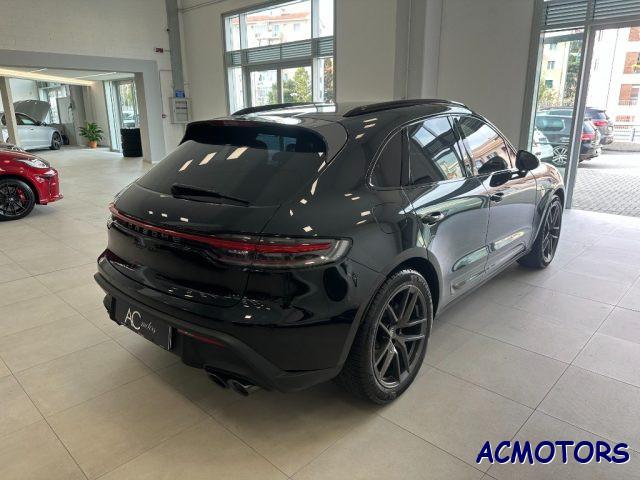 PORSCHE Macan 2.0 T