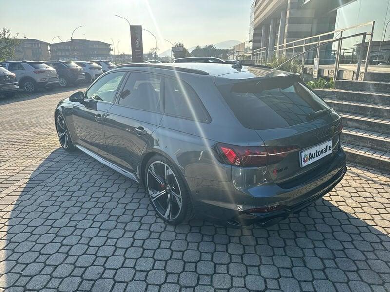 Audi A4 RS 4 Avant