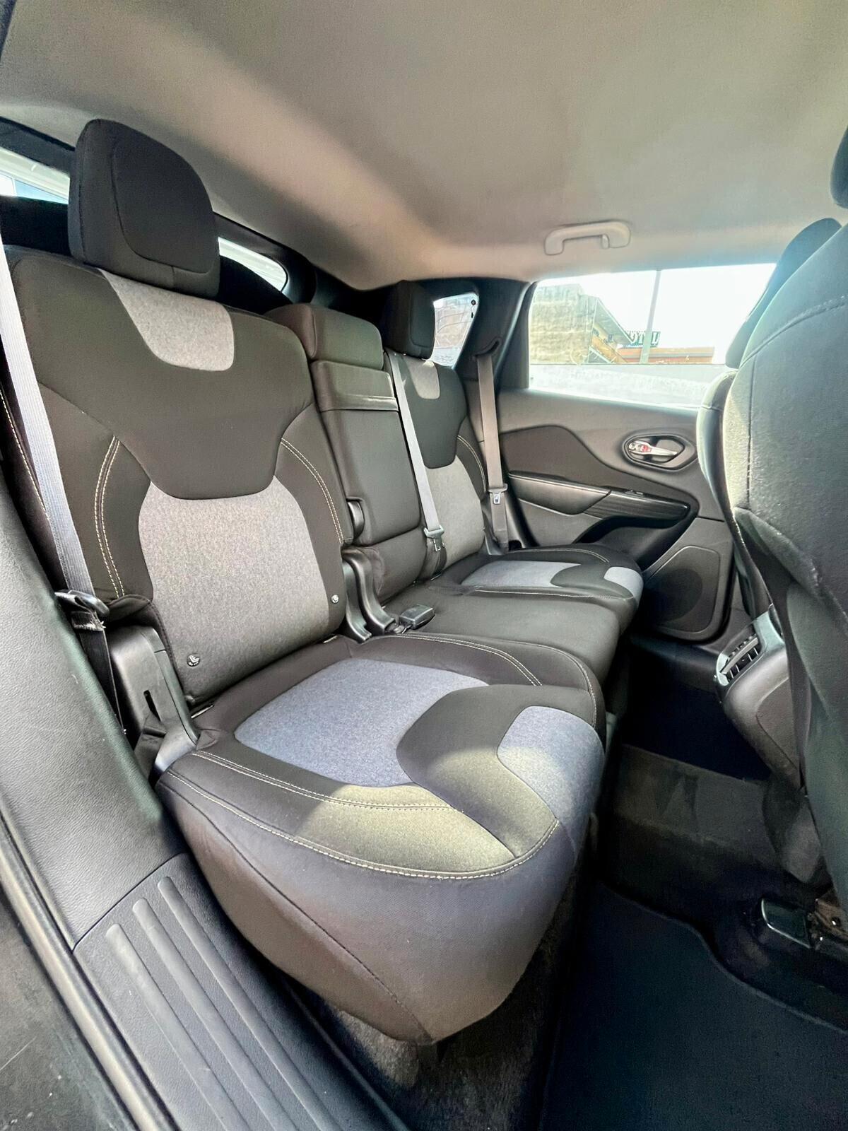 Jeep Cherokee 2.0 Mjt II 170CV 4WD Active Drive I Longitude