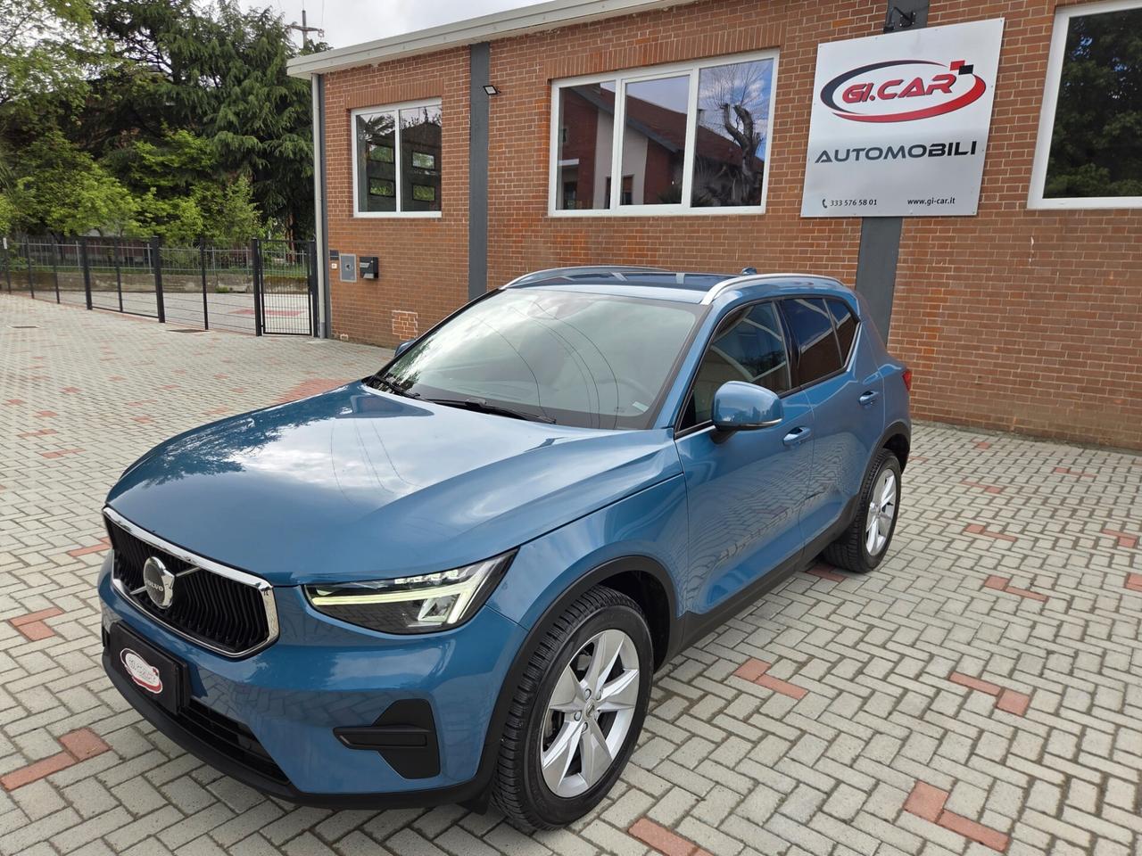 Volvo XC40 T2 automatico Core 129cv