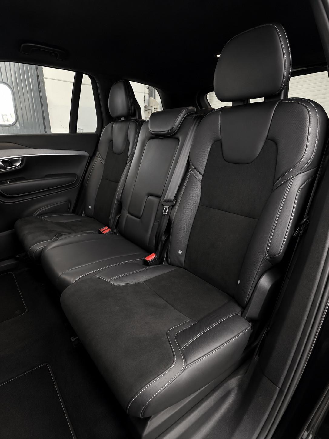 Volvo XC 90 XC90 D4 Geartronic 7 posti R-design