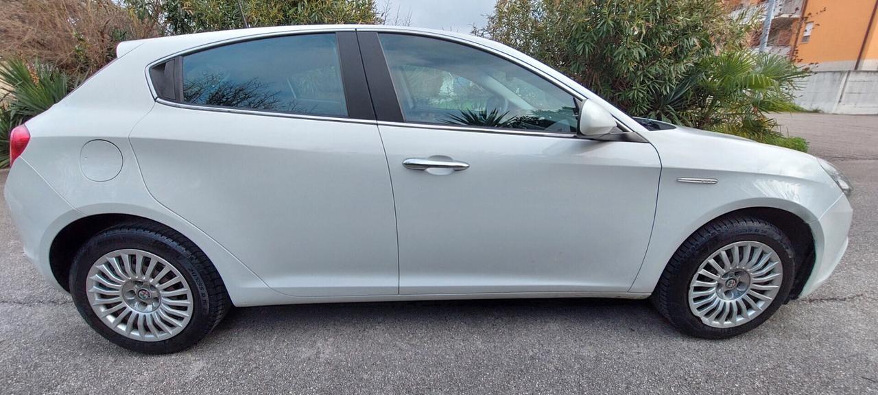 GIULIETTA 1,4 TURBO 120 CV GPL DI SERIE TELEFONO SENSORI CRUISE CONTROL IMPECCABILE FULL