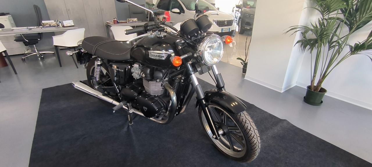 Triumph Bonneville