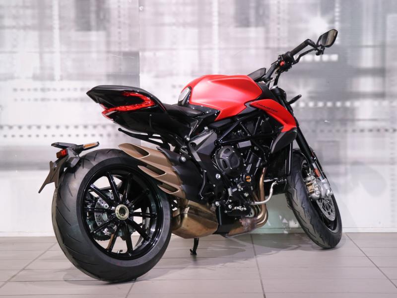 MV Agusta Dragster 800 Rosso