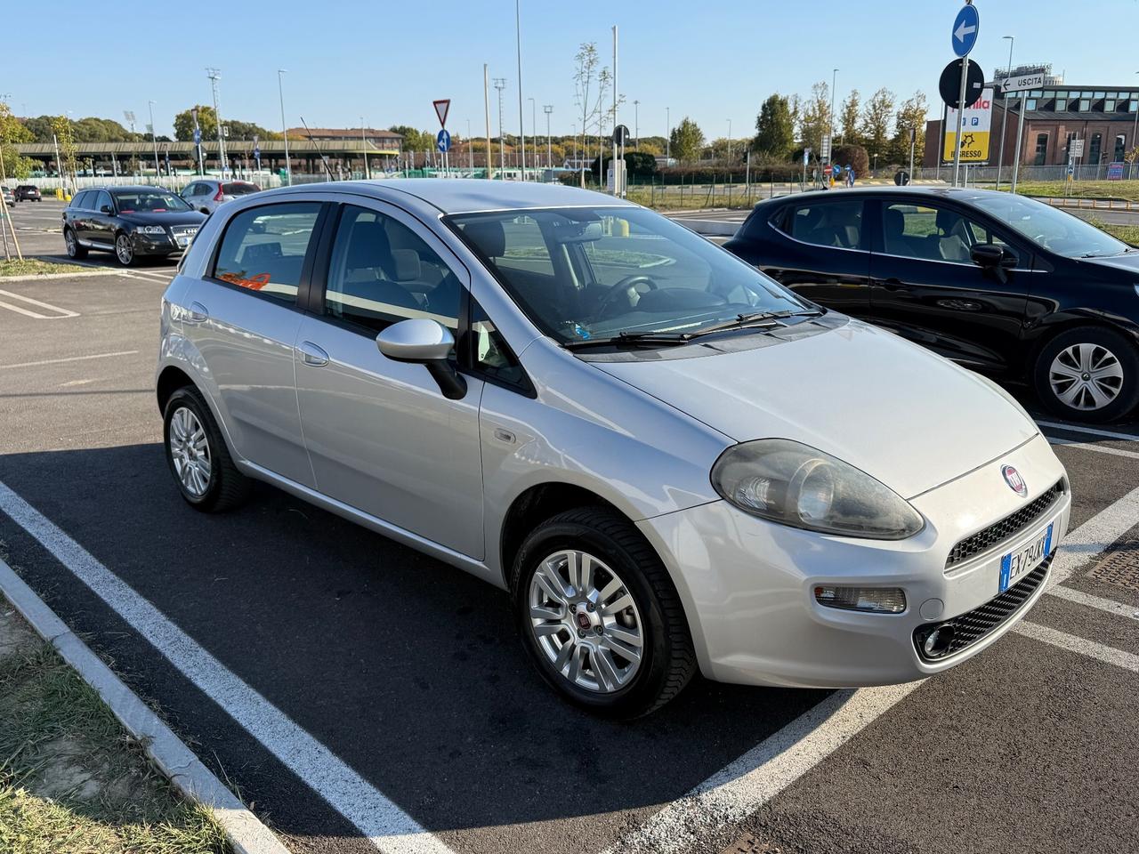 Fiat Punto 1.4 8V 5 porte Natural Power Street