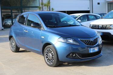 Lancia Ypsilon 1.0 FireFly 5 porte S&S Hybrid Ecochic Gold