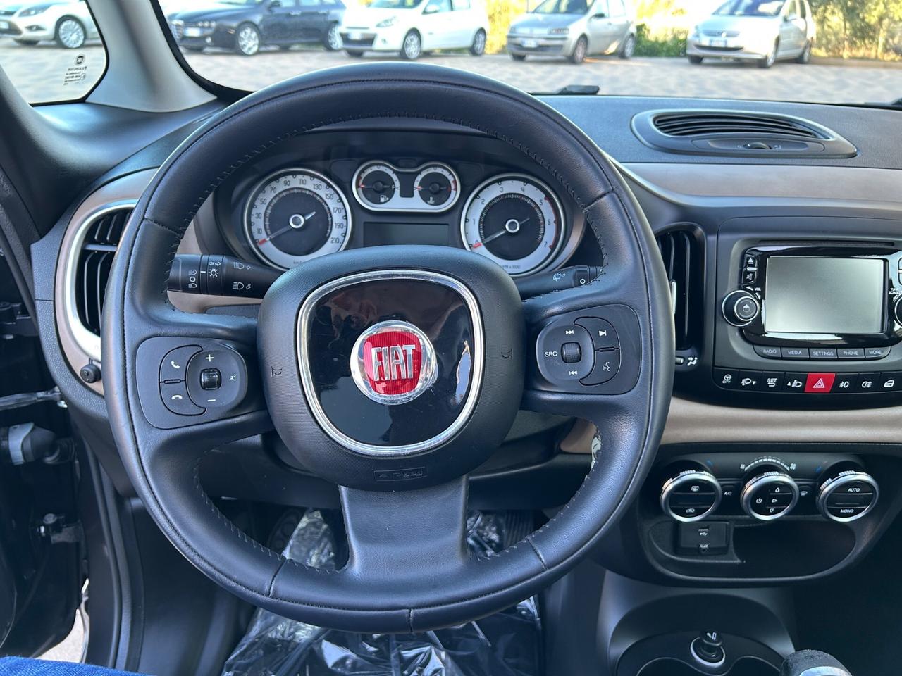 Fiat 500L 1.6 Multijet 105 CV Panoramic Edition Bianco Gelato