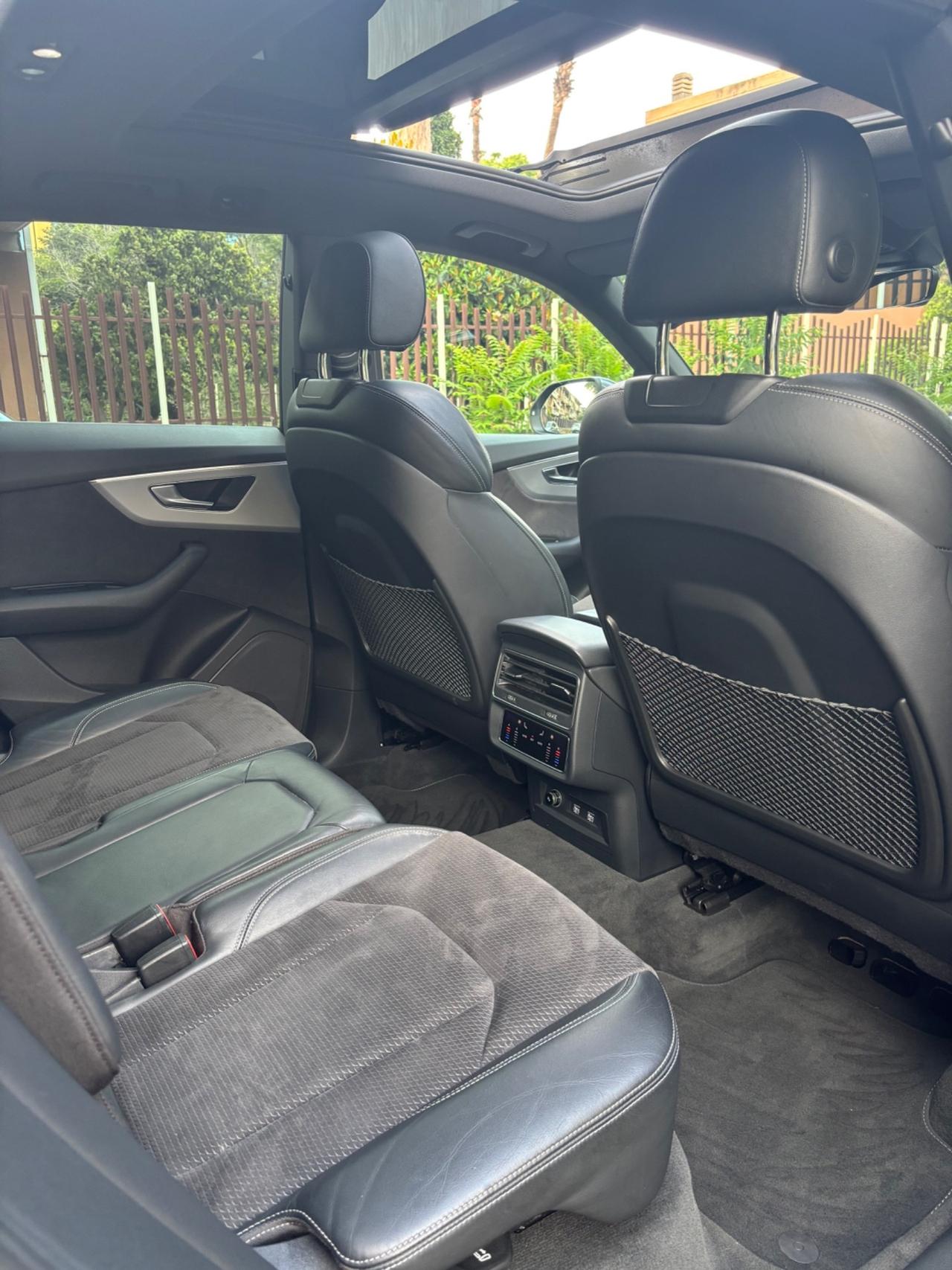 Audi Q8 50 TDI FULL OPTIONAL