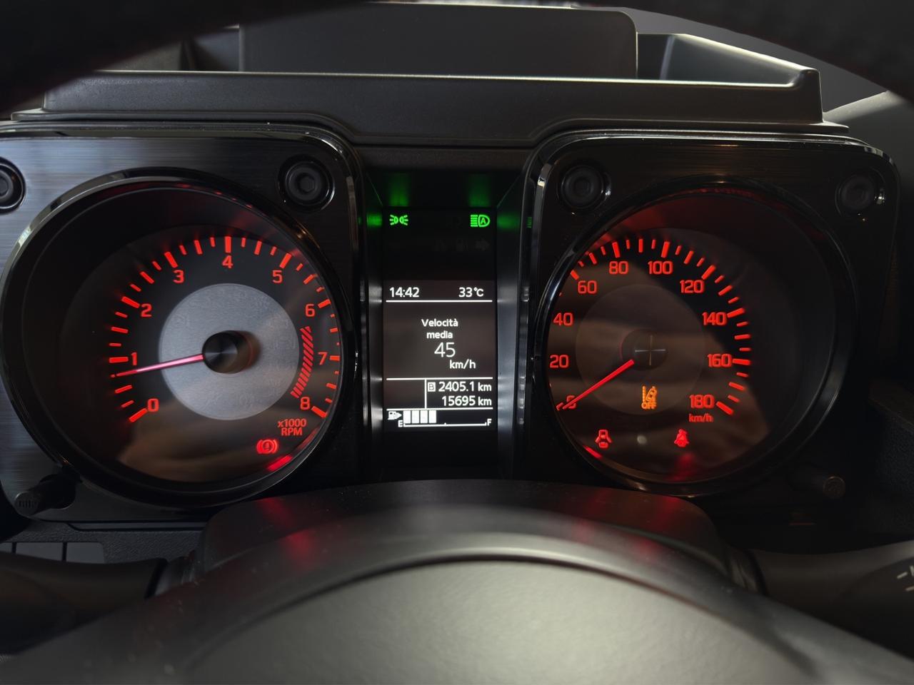 Suzuki Jimny 1.5 5MT Top