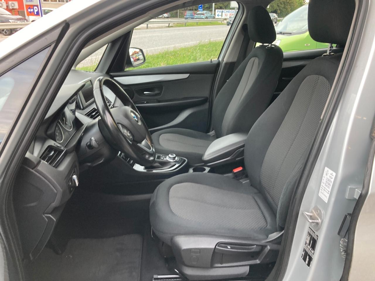 Bmw 216 218d Active Tourer Advantage