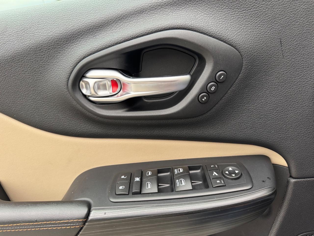 Jeep Cherokee 2.2 Mjt II 4WD Active Drive I Limited