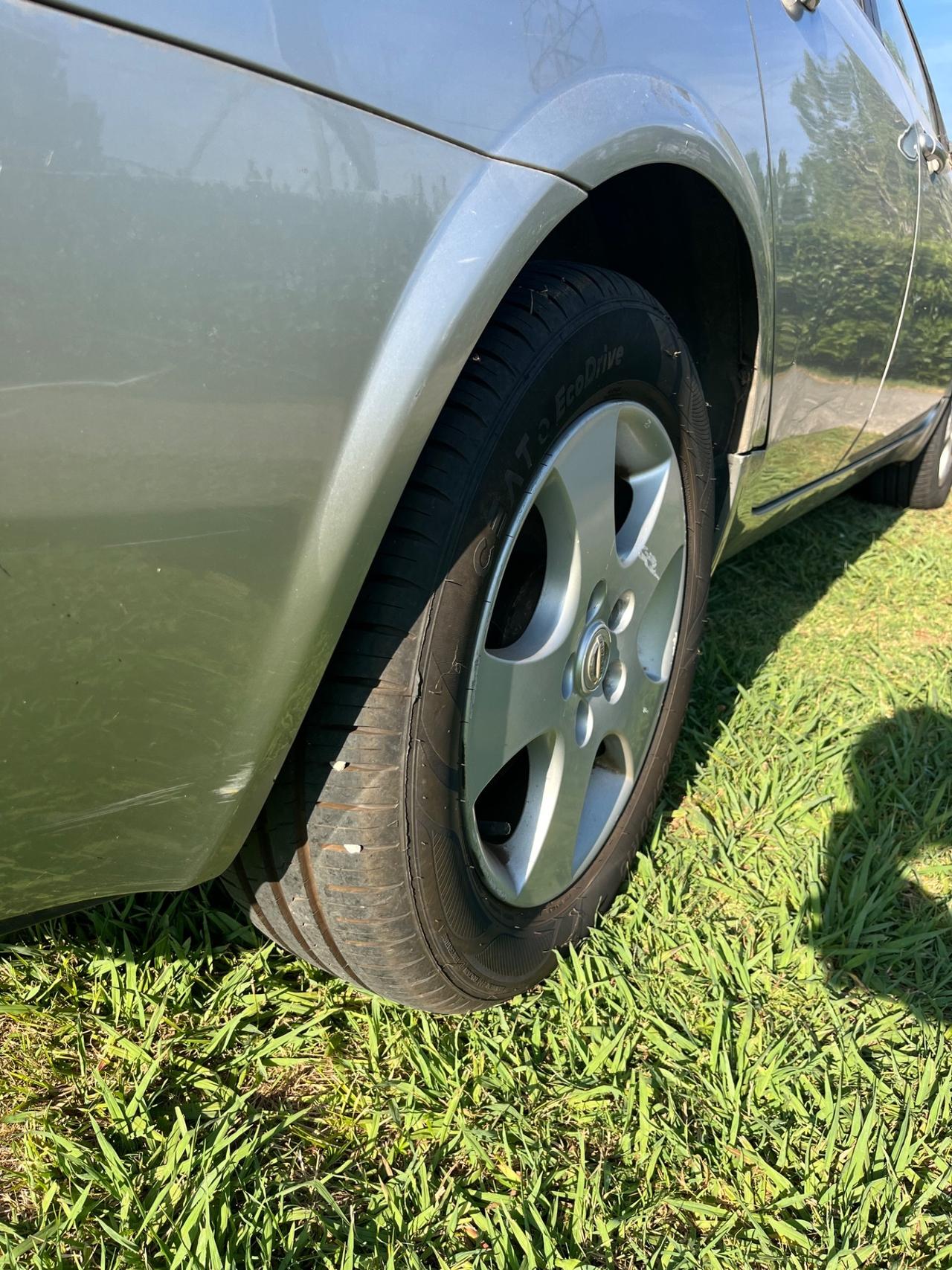 Nissan Primera 1.8 16V 90000km e unico proprietario!
