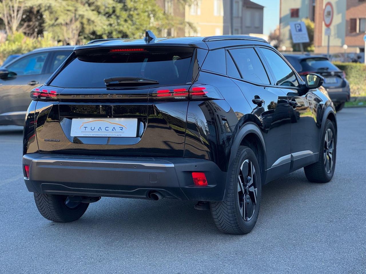 Peugeot 2008 Allure 1.2 PureTech 100 #9335