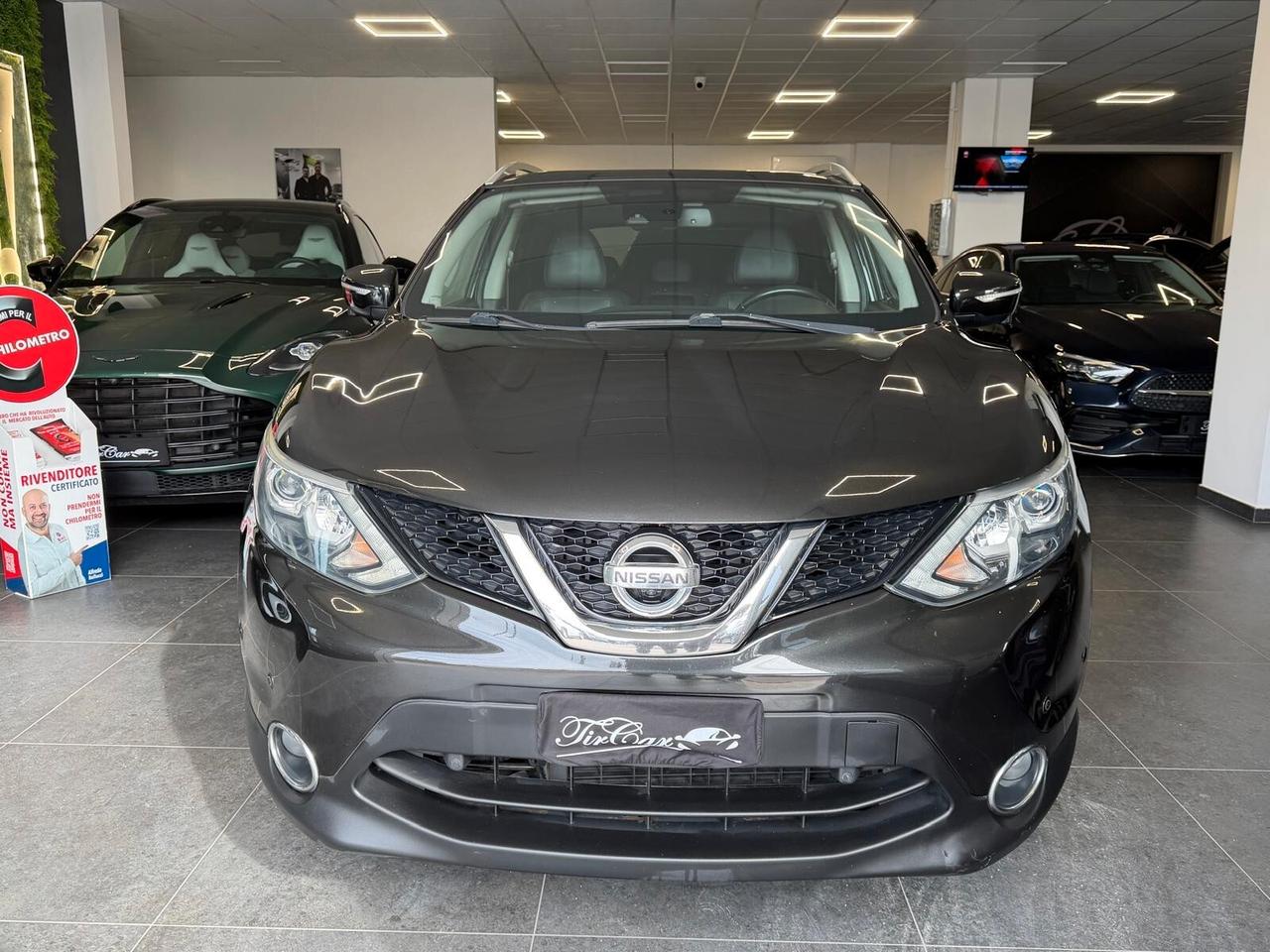 NISSAN QASHQAI TECNA 1.5 DCI 110CV TETTO NAVI CAM360 ANNO 2014