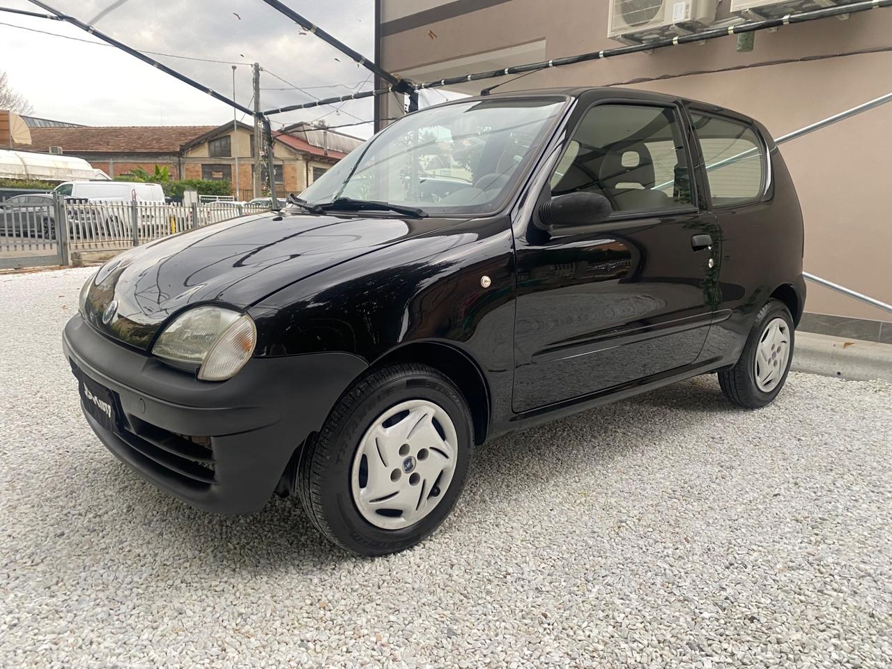 Fiat 600 1.1 Active NEOPATENTATI!!!