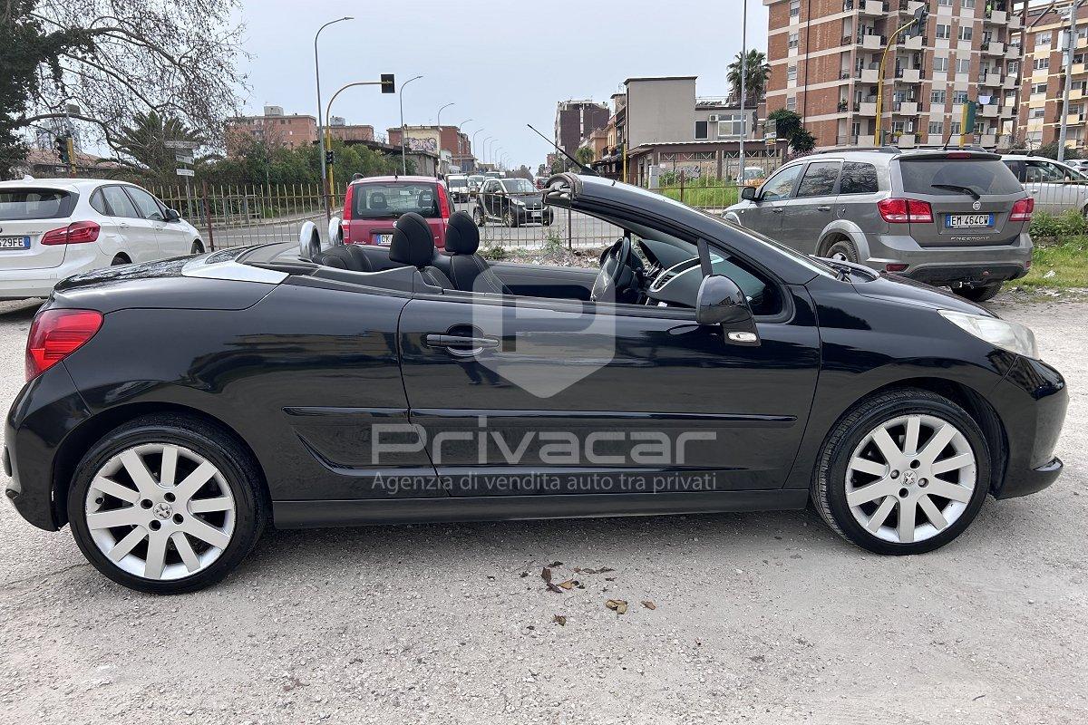 PEUGEOT 207 1.6 HDi 110CV CC Féline